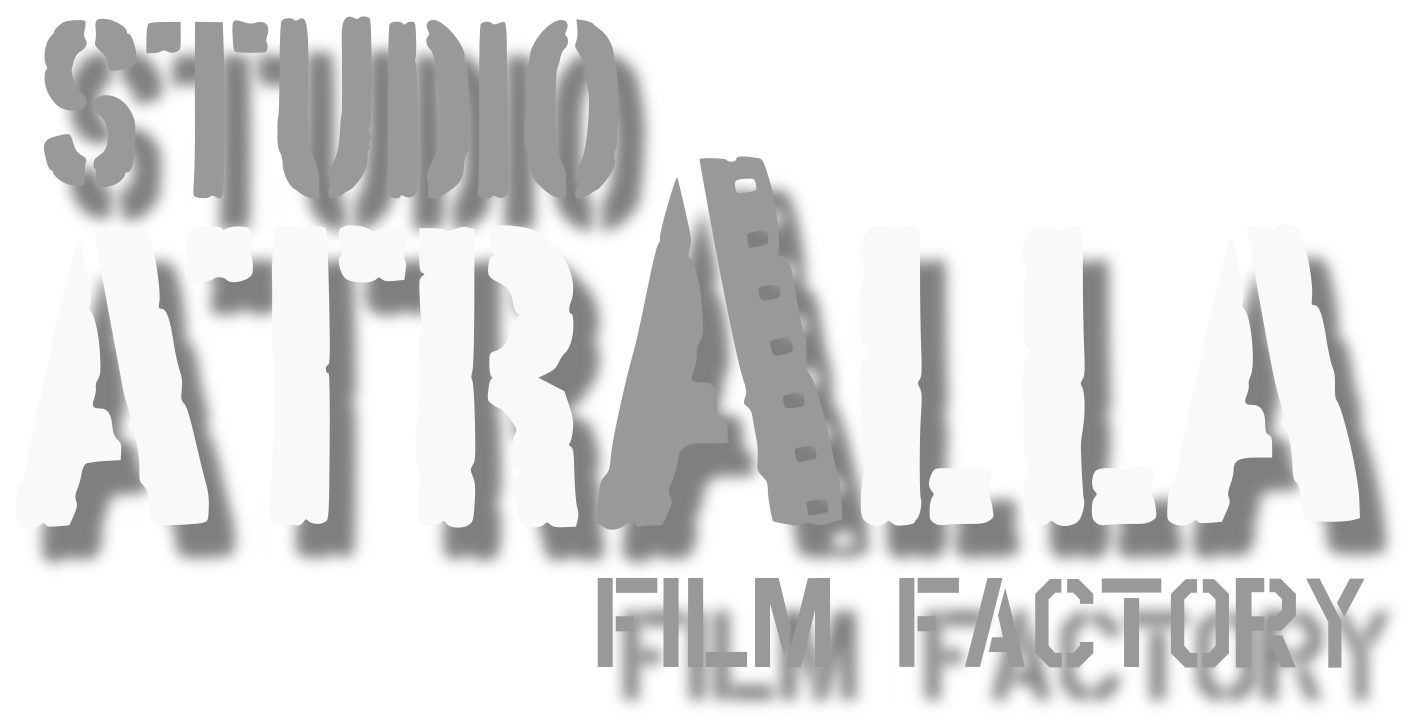 Logotipo en blanco y negro de Studio Atralla